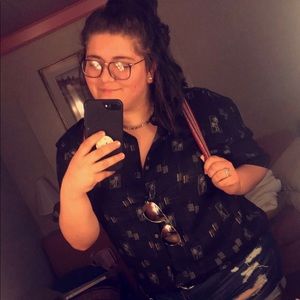 Meet your Posher, Sara